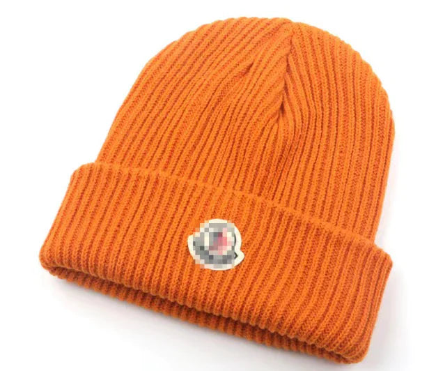 Trendy Knitted Hat for Men and Women - Fall/Winter