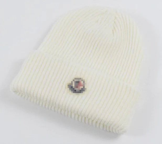 Trendy Knitted Hat for Men and Women - Fall/Winter