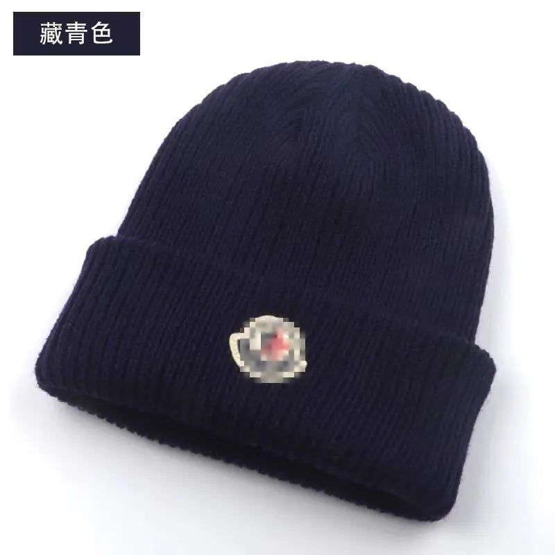 Trendy Knitted Hat for Men and Women - Fall/Winter