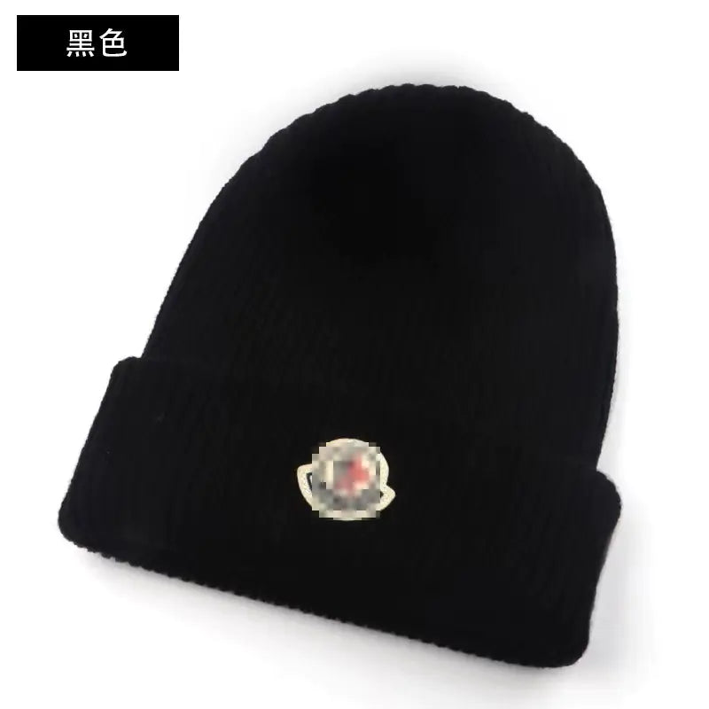 Trendy Knitted Hat for Men and Women - Fall/Winter