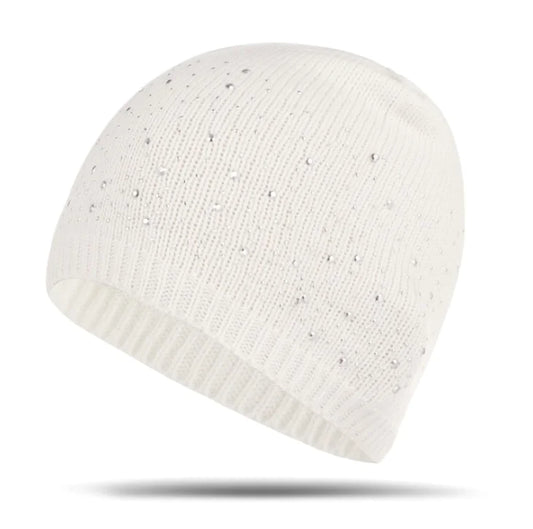 Knitted Beanie Hat with Point Diamond Design