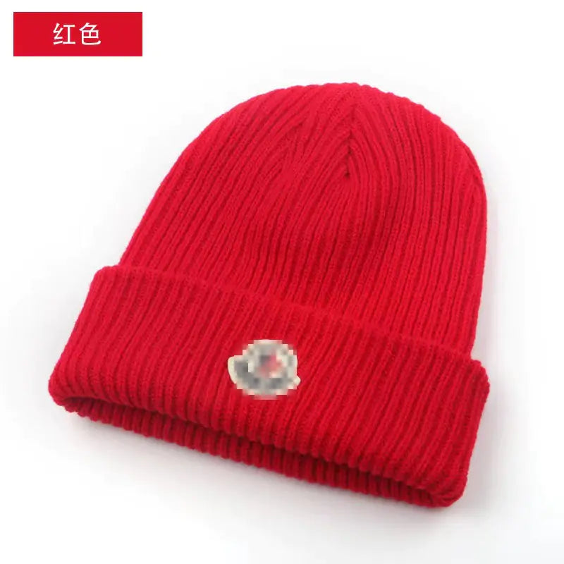 Trendy Knitted Hat for Men and Women - Fall/Winter